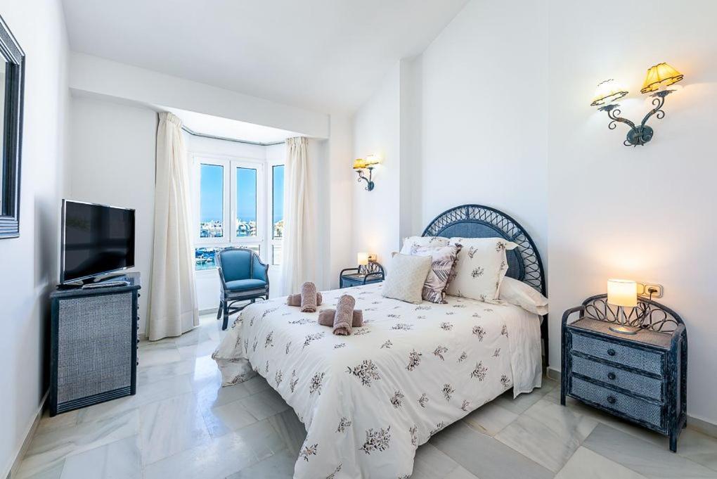 Puerto De Benalmadena Apartamento Vacacional Con Vistas Al Mar Y Yates Tres Habitaciones 2 Banos Экстерьер фото