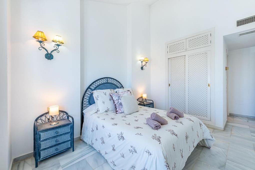 Puerto De Benalmadena Apartamento Vacacional Con Vistas Al Mar Y Yates Tres Habitaciones 2 Banos Экстерьер фото