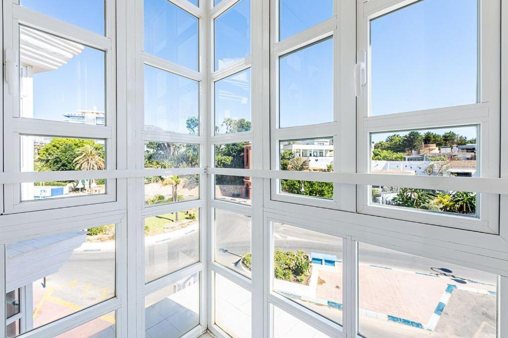 Puerto De Benalmadena Apartamento Vacacional Con Vistas Al Mar Y Yates Tres Habitaciones 2 Banos Экстерьер фото