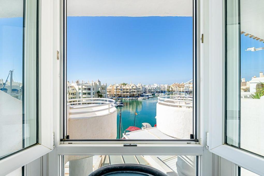 Puerto De Benalmadena Apartamento Vacacional Con Vistas Al Mar Y Yates Tres Habitaciones 2 Banos Экстерьер фото